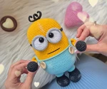Turquoise Minion 🍌